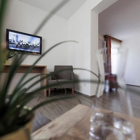 Hotel Neuwirt Миминг Екстериор снимка
