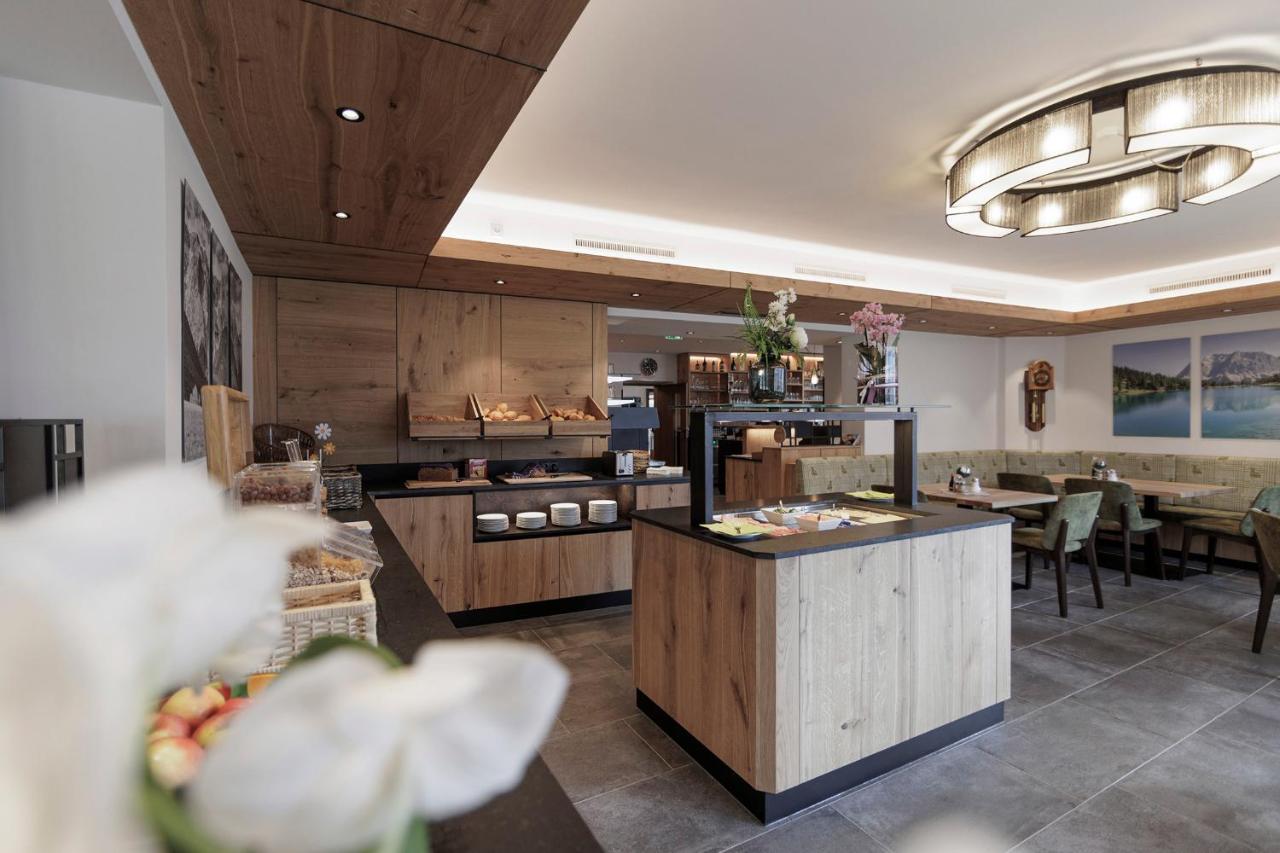 Hotel Neuwirt Миминг Екстериор снимка
